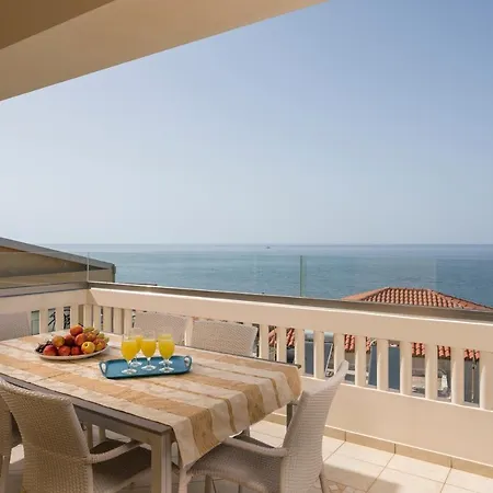 Apartment Vaggelio House *