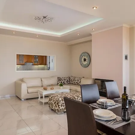 Vaggelio House * Hanya